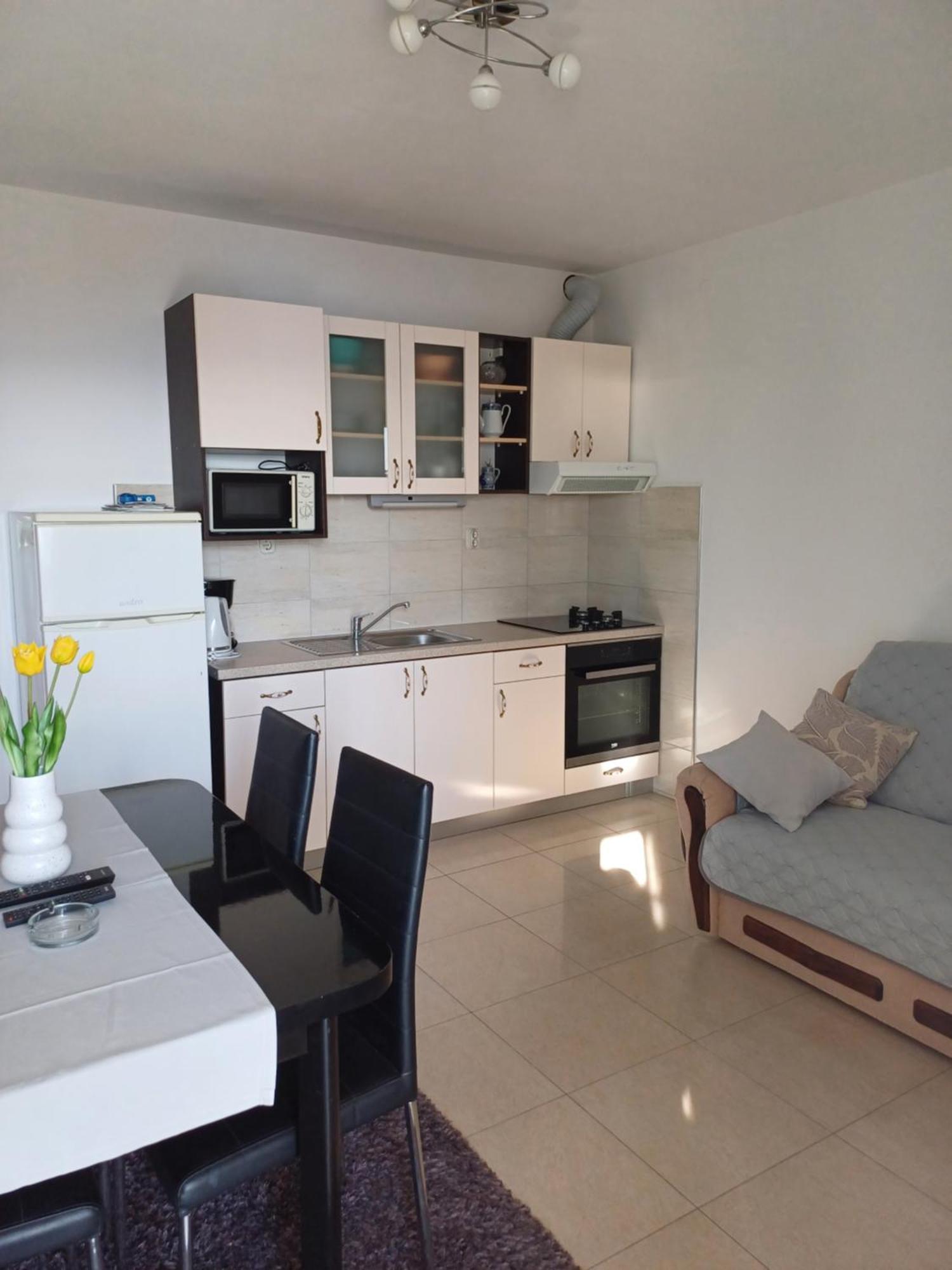 Apartments Jure Miljak Podstrana Exterior photo