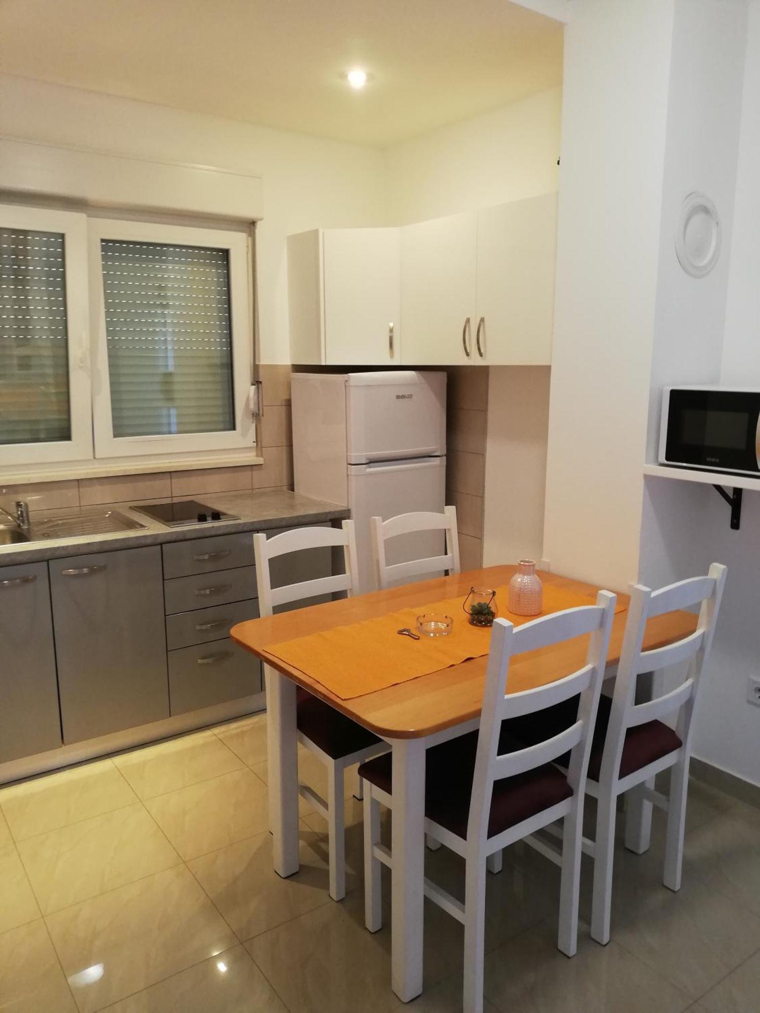 Apartments Jure Miljak Podstrana Exterior photo
